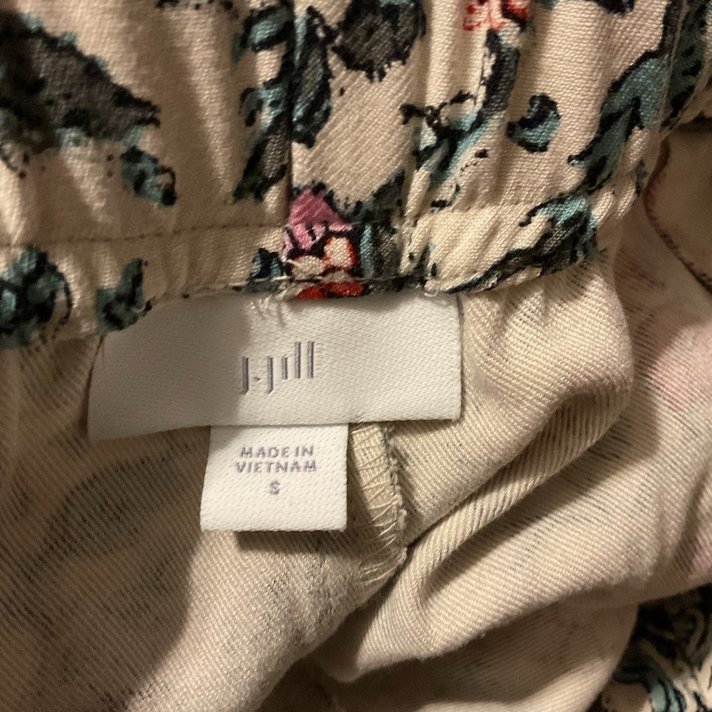 J. Jill Elastic Waist with Tie Floral High Rise Comfy Casual Shorts Size Small - Picture 6 of 7